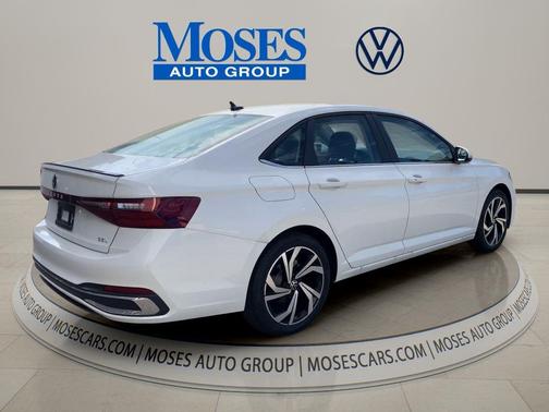 Opal White Pearl 2026 Volkswagen Jetta 1.4T SEL