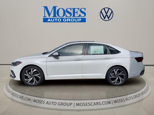 Opal White Pearl 2026 Volkswagen Jetta 1.4T SEL