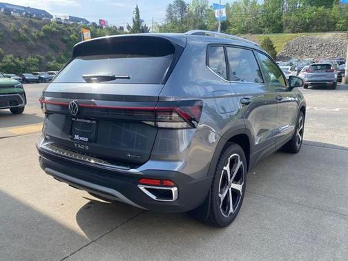 2025 Volkswagen Taos 1.5T SEL