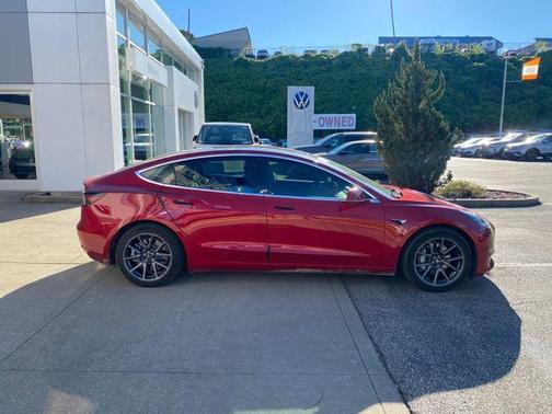 2020 Tesla Model 3 Long Range