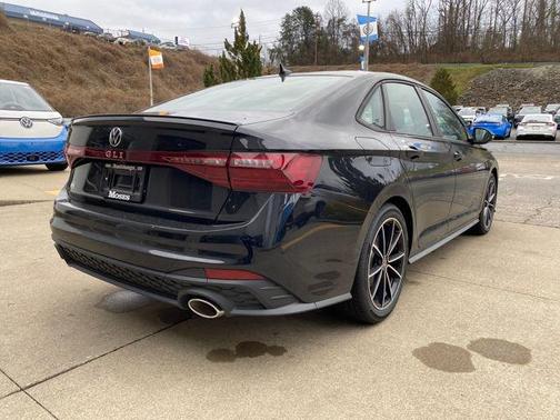 2026 Volkswagen Jetta GLI 2.0T Autobahn