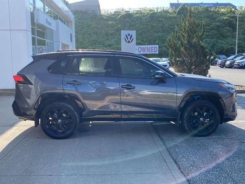 Magnetic Gray Metallic/Midnight Black Metallic 2024 Toyota RAV4 Hybrid SE