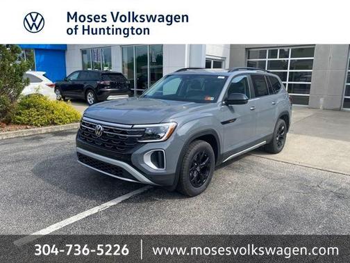 2025 Volkswagen Atlas 2.0T Peak Edition