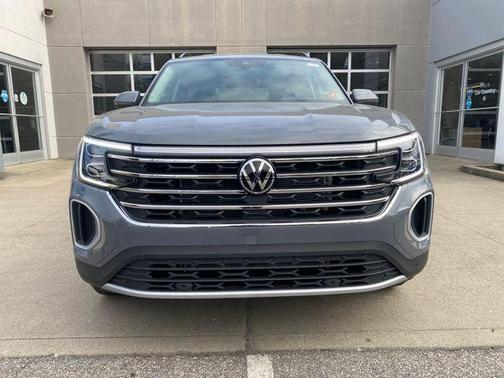 2026 Volkswagen Atlas 2.0T SE w/Technology 4MOTION