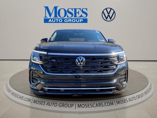 deep black pearl 2026 Volkswagen Atlas Cross Sport 2.0T SEL Premium