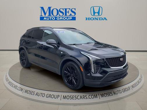 Stellar Black Metallic 2019 Cadillac XT4 Sport