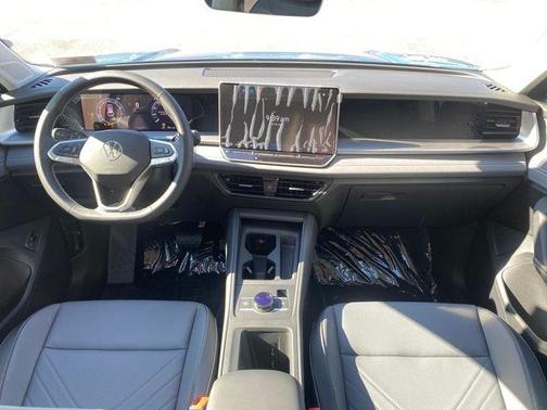 2025 Volkswagen Tiguan 2.0T SE 4MOTION