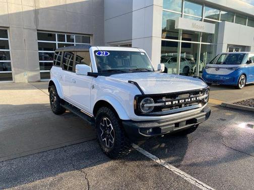 2023 Ford Bronco Outer Banks