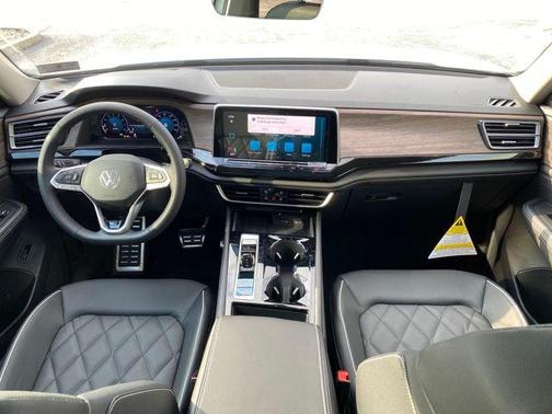 2026 Volkswagen Atlas 2.0T SEL Premium R-Line 4MOTION