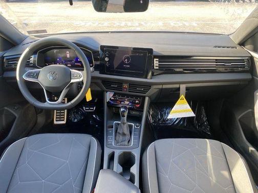 Pyrite Silver Metallic 2026 Volkswagen Jetta 1.4T S