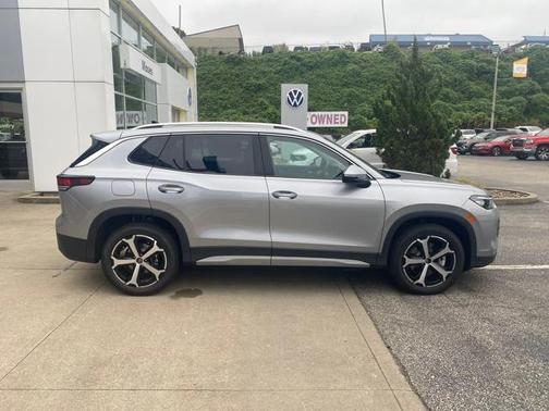 2025 Volkswagen Tiguan 2.0T SE 4MOTION