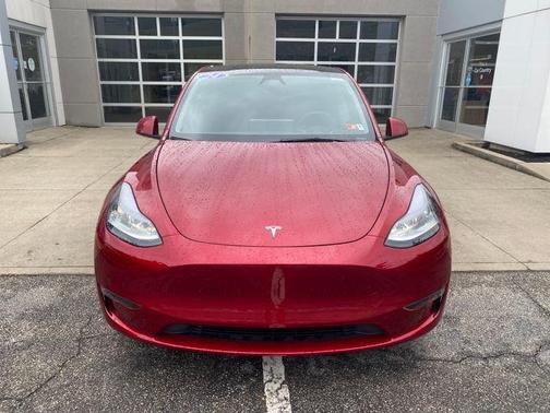 2024 Tesla Model Y Long Range Dual Motor All-Wheel Drive
