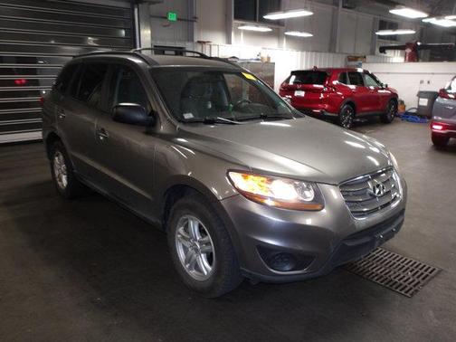 2011 Hyundai SANTA FE GLS