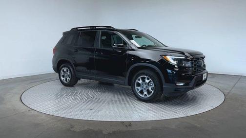 Crystal Black Pearl 2023 Honda Passport TrailSport