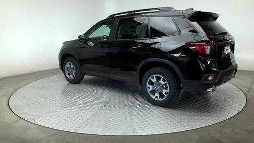 Crystal Black Pearl 2023 Honda Passport TrailSport