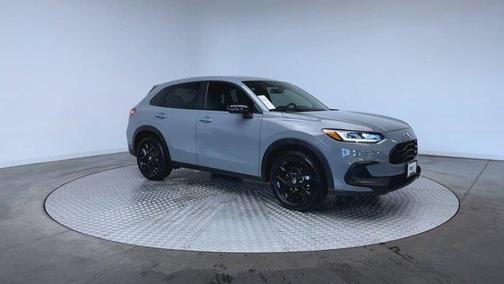 Urban Gray Pearl 2024 Honda HR-V Sport