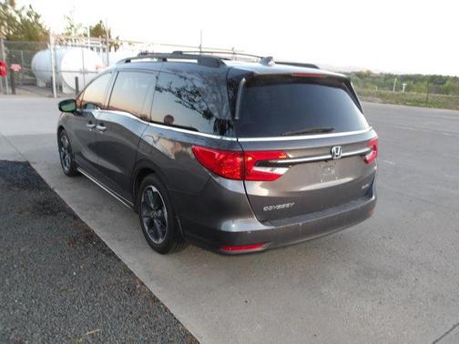 Gray 2022 Honda Odyssey Elite