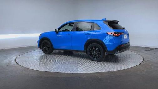 Boost Blue Pearl 2027 Honda HR-V Sport