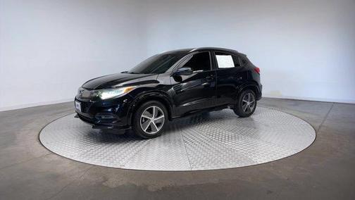 Crystal Black Pearl 2020 Honda HR-V Touring
