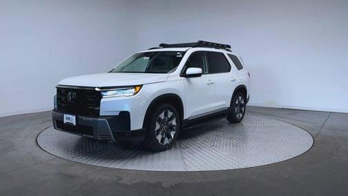 Platinum White Pearl 2026 Honda Pilot Elite