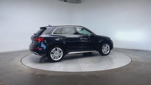 2020 Audi Q5 40 Premium Plus