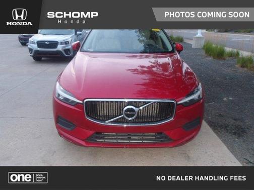2021 Volvo XC60 T6 Momentum