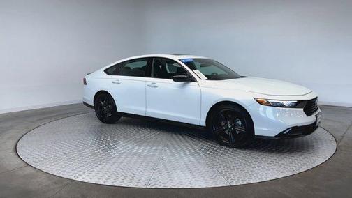 2023 Honda Accord Hybrid Sport-L