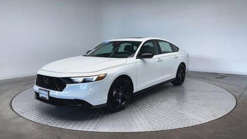 2023 Honda Accord Hybrid Sport-L