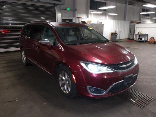 2018 Chrysler Pacifica Limited