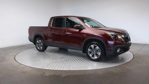 Deep Scarlet Pearl 2019 Honda Ridgeline RTL