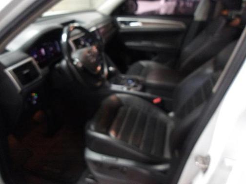 2019 Volkswagen Atlas 3.6L SEL Premium