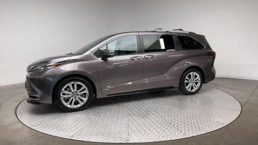 2021 Toyota Sienna