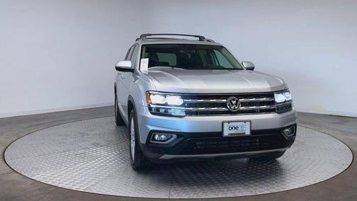 2018 Volkswagen Atlas 3.6L SEL Premium