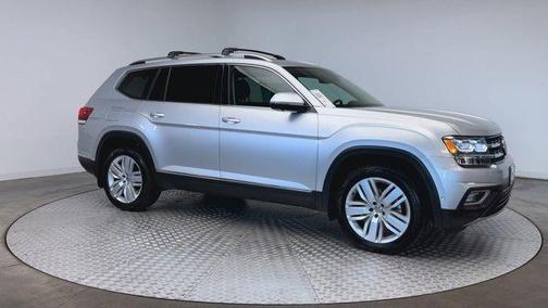 2018 Volkswagen Atlas 3.6L SEL Premium