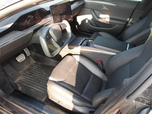 2023 Tesla Model S Standard Range