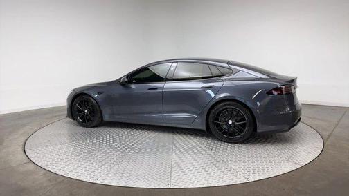 2023 Tesla Model S Standard Range