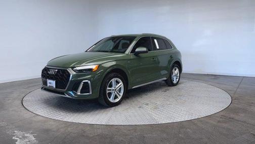 2022 Audi Q5 e 55 S line quattro Premium
