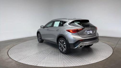 2018 INFINITI QX30 Premium