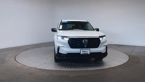 2023 Honda Pilot LX
