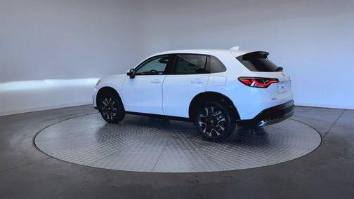 Platinum White Pearl 2027 Honda HR-V EX-L