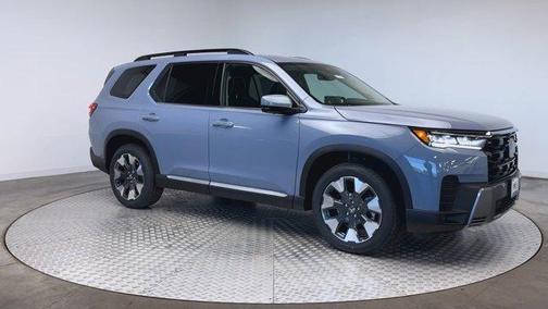 Sonic Gray Pearl 2026 Honda Pilot Elite
