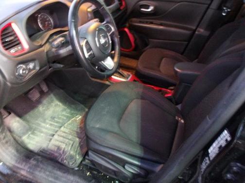 2019 Jeep Renegade Trailhawk