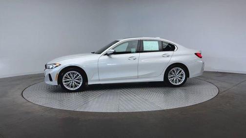 2024 BMW 330 i xDrive
