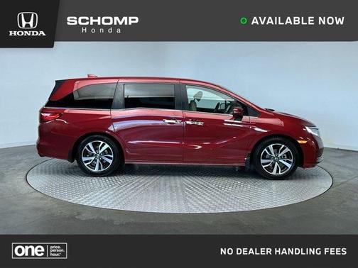 Radiant Red Metallic II 2022 Honda Odyssey Touring
