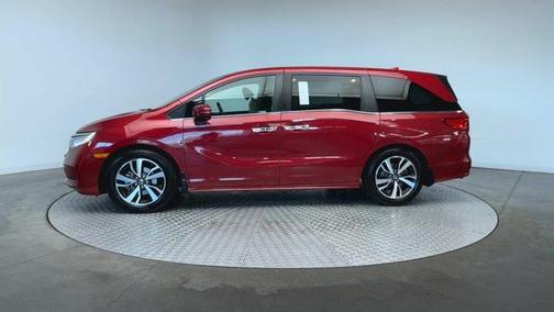 Radiant Red Metallic II 2022 Honda Odyssey Touring