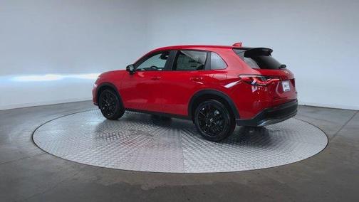 Milano Red 2027 Honda HR-V Sport