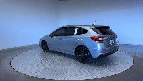 2019 Subaru Impreza 2.0i