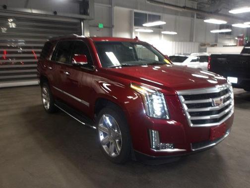 2017 Cadillac Escalade Luxury