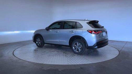 Solar Silver Metallic 2027 Honda HR-V LX