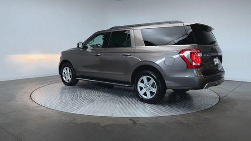 Gold 2019 Ford Expedition Max XLT